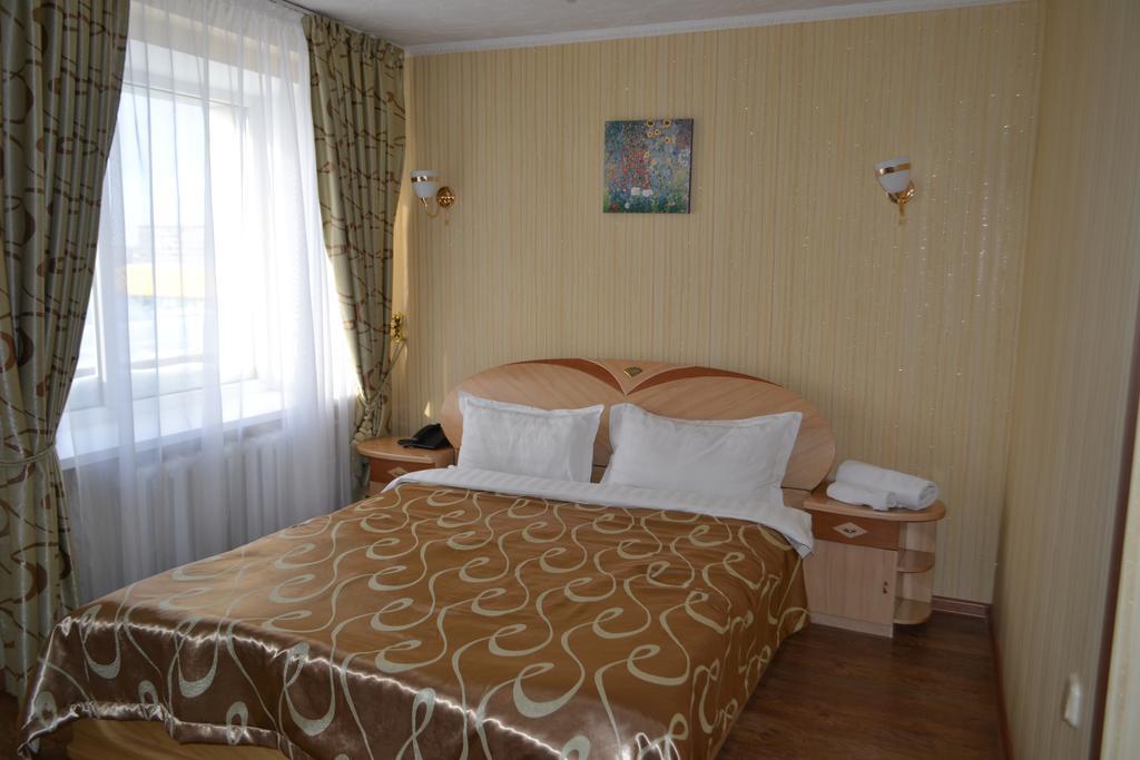 Zhassybi Hotel Astana Exterior photo