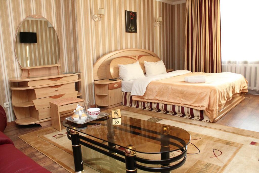 Zhassybi Hotel Astana Exterior photo